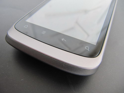 Смартфон HTC Desire S.