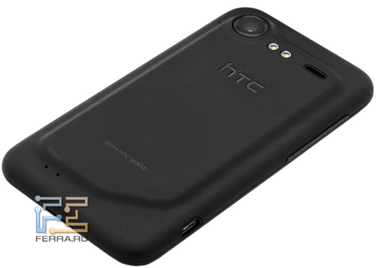 Задняя сторона HTC Incredible S