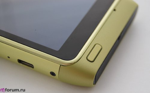 Nokia N8