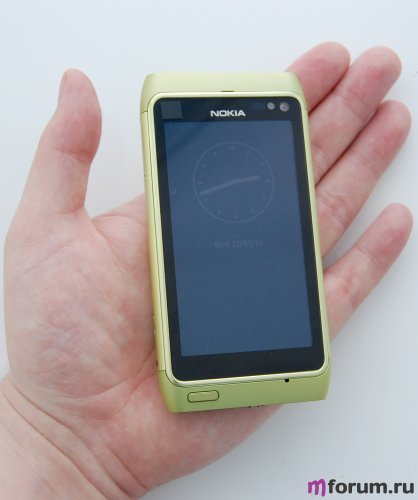 Nokia N8