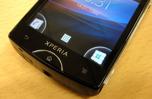 Sony Ericsson X10 mini и X10 mini pro
