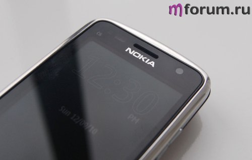 Nokia C6-01