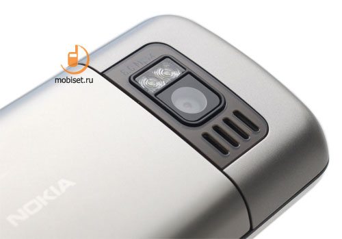 Nokia C6-01