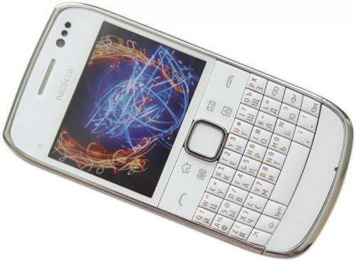 Nokia E6