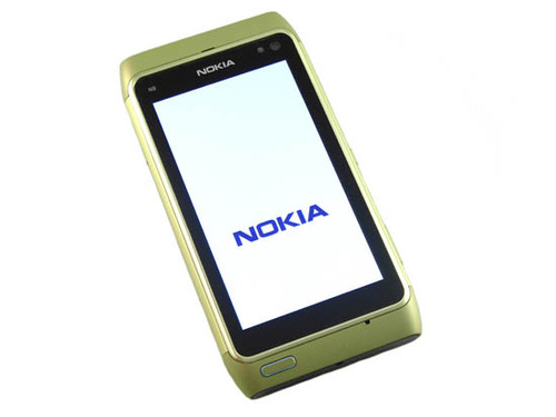 Nokia N8