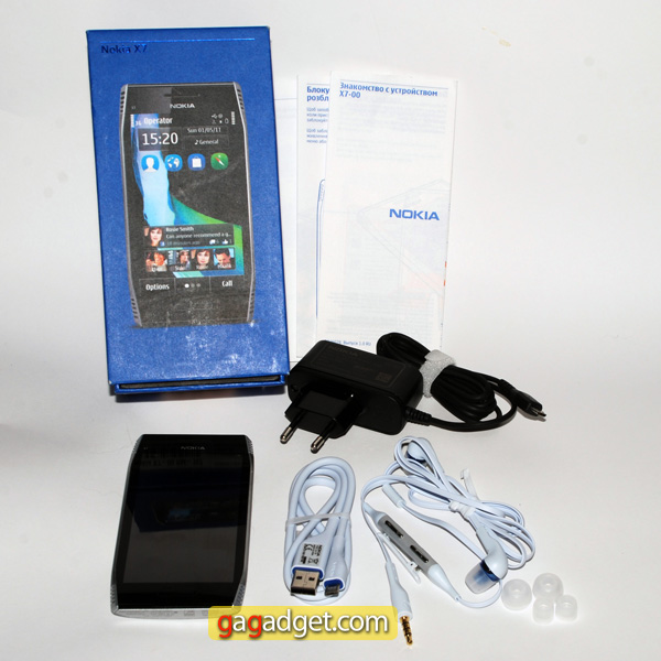 NokiaX7_04.jpg