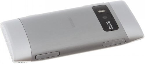 Nokia X7