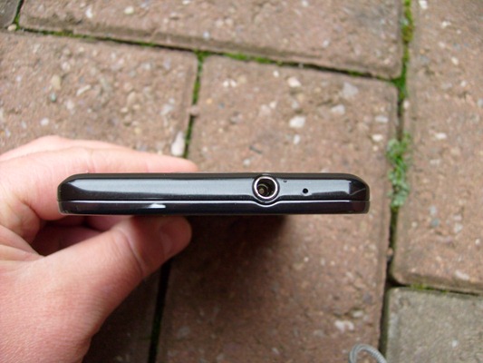 S7304912 thumb Обзор Samsung Galaxy S II