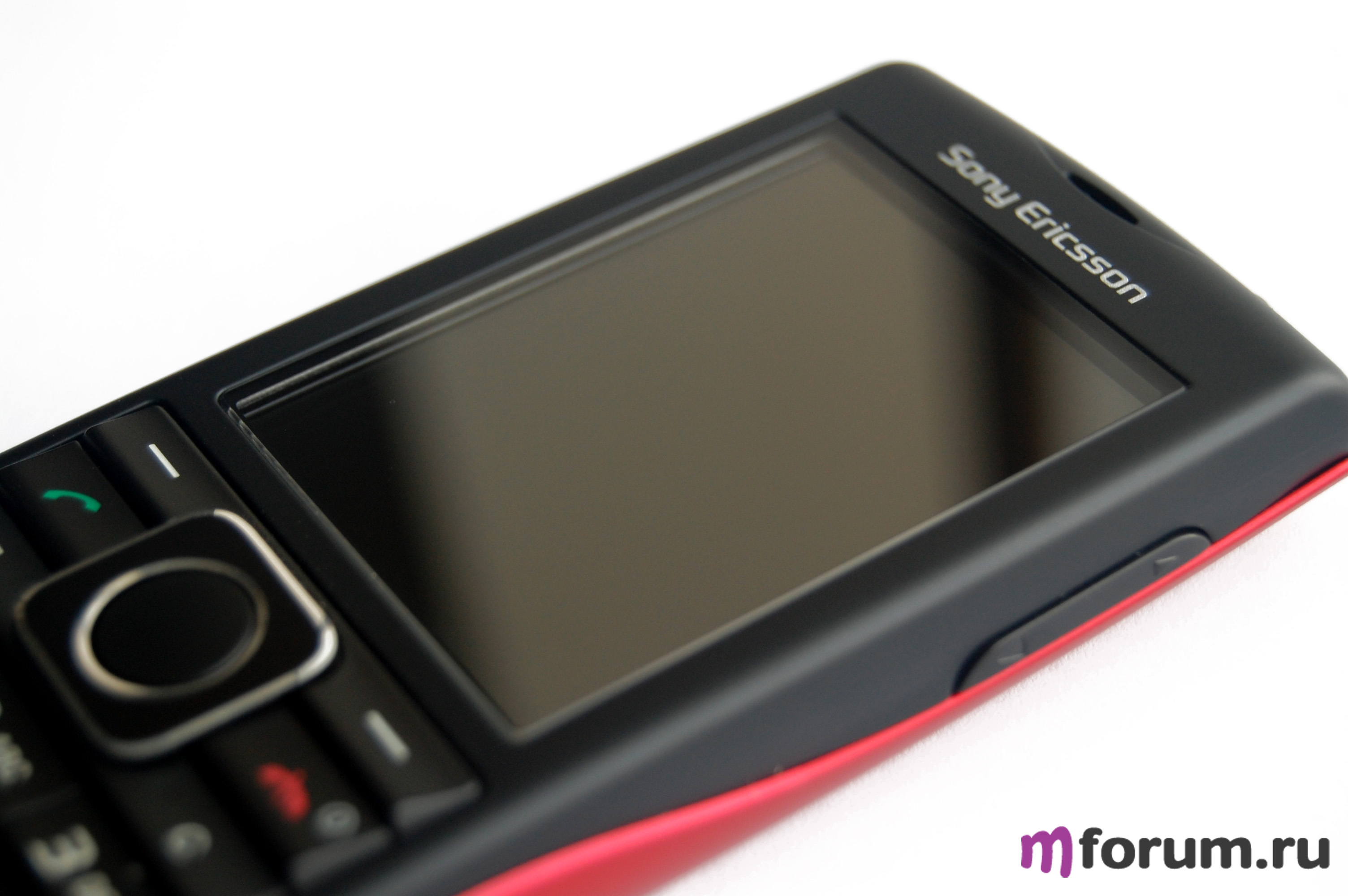 Первое знакомство Sony Ericsson Cedar | Интернет-магазин MobilMarket.ru