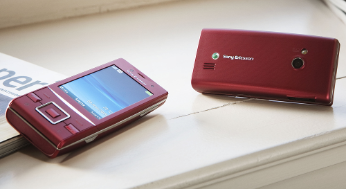 sony_ericsson_hazel_passionate_rouge_1