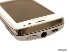 Обзор Sony Ericsson Mix Walkman и Txt pro: главное - низкая цена
