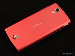 Первый взгляд на Xperia ray, active, txt в России: новейшее оружие Sony Ericsson