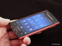 Первый взгляд на Xperia ray, active, txt в России: новейшее оружие Sony Ericsson