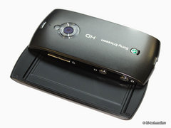 Обзор Sony Ericsson Vivaz Pro. QWERTY и HD-видео недорого
