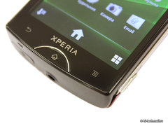 Обзор Sony Ericsson Xperia Mini и Mini pro: очень маленькие смартфоны