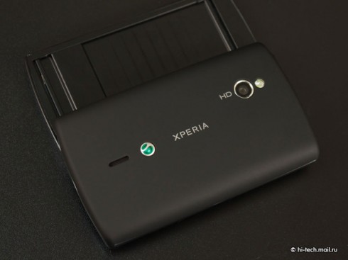Обзор Sony Ericsson Xperia Mini pro: самый маленький смартфон
