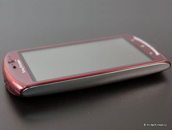 Обзор Sony Ericsson Xperia Neo. Очень стильный Android