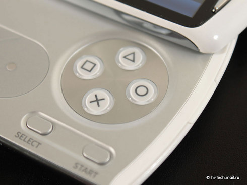 Впервые: PlayStation-смартфон. Полный обзор Sony Ericsson Xperia Play