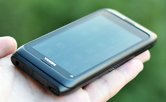 Nokia E7-00