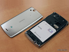 Предварительный обзор Sony Ericsson Xperia arc. Самый стильный Android