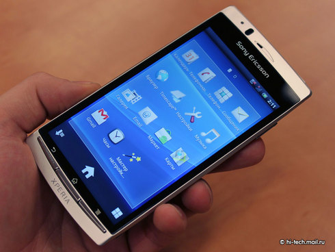 Предварительный обзор Sony Ericsson Xperia arc. Самый стильный Android