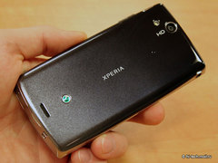 Предварительный обзор Sony Ericsson Xperia arc. Самый стильный Android