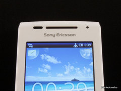 Обзор Sony Ericsson Xperia X8. Очень доступный Android 