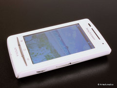 Обзор Sony Ericsson Xperia X8. Очень доступный Android 