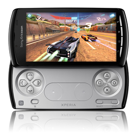 xperia play high res photo thumb Смартфон Playstation: новатор или имитатор?