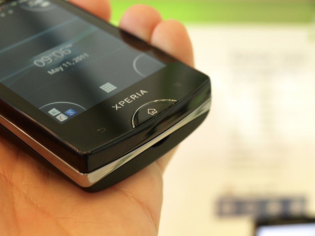 Sony Ericsson Xperia. Sony Ericsson Xperia 2018 года. SONYERICSSON Xperia 2022. Самый маленький смартфон сони мини цена. Ericsson xperia pureness