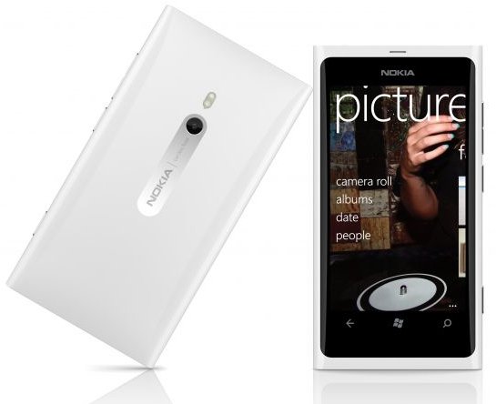 Nokia 800 Lumia (white)