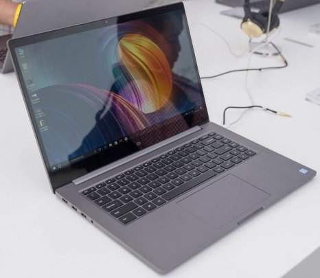 Фото товара Ноутбук Xiaomi Mi Notebook Pro 15.6 i5 8GB/256GB GTX 1050 SKU(JYU4058CN)