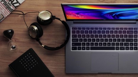 Фото товара Ноутбук Xiaomi Mi Notebook Pro 15.6 i5 8GB/512GB MX250 SKU (JYU4159CN)