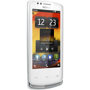 Фото товара Nokia 700 (silver white)