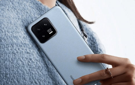 Фото товара Xiaomi 13 (12/256GB Blue, RU)