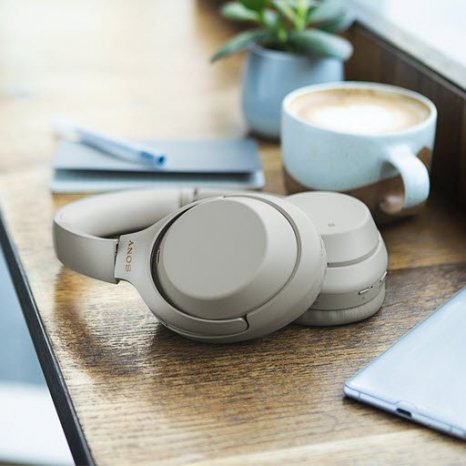 Фото товара Sony WH-1000XM4 (silver)