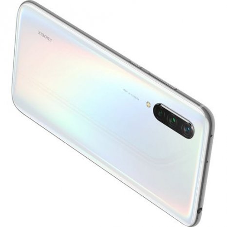 Фото товара Xiaomi Mi 9 Lite (6/128Gb, Global Version, pearl white)