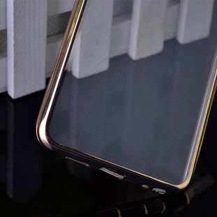 Фото товара Silco силиконовый для Meizu U10 (глянцевый прозрачный с золотой окантовкой)