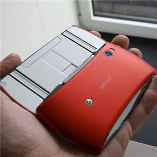 Фото товара Sony Ericsson R800i Xperia PLAY (orange)