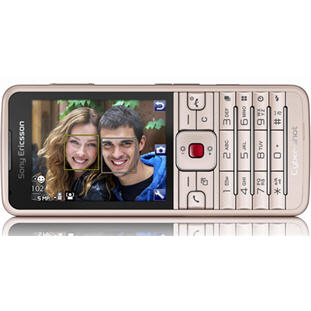 Мобильный телефон Sony Ericsson C901 (precious peach)