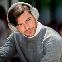 Фото товара Sony WH-1000XM4 (silver)