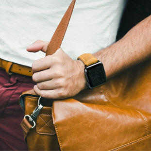 Фото товара Uniq Kronos Geniune Leather для Apple Watch 42mm (42MM-KRNSBWN, brown)