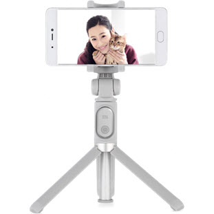 Фото товара Xiaomi Mi Selfie Stick Tripod c Bluetooth-кнопкой (серый)