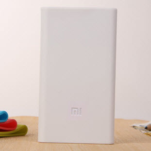 Фото товара Xiaomi силиконовый для Power Bank 5000 (белый)