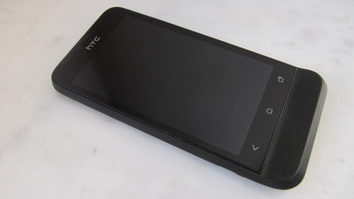 Смартфон HTC One V.