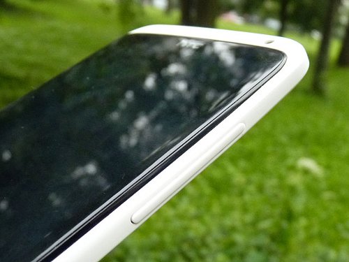 Обзор HTC One X