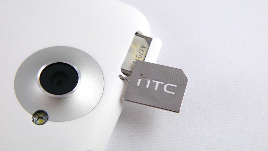 HTC One X