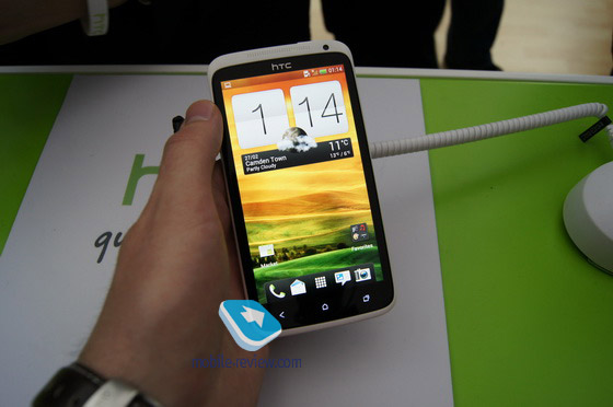 HTC One X