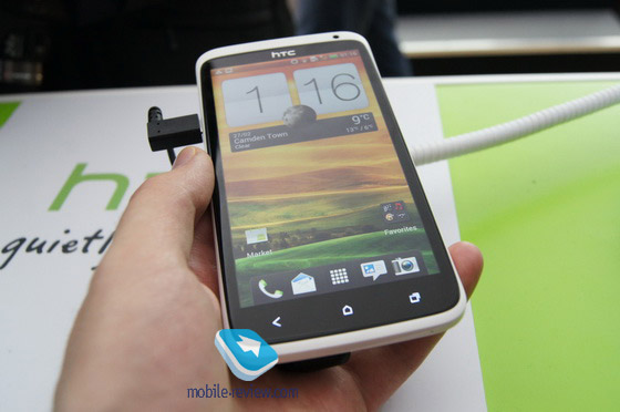 HTC One X