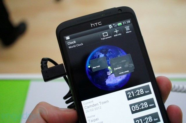 HTC One X Time 640x426   Видео обзор HTC One X на MWC